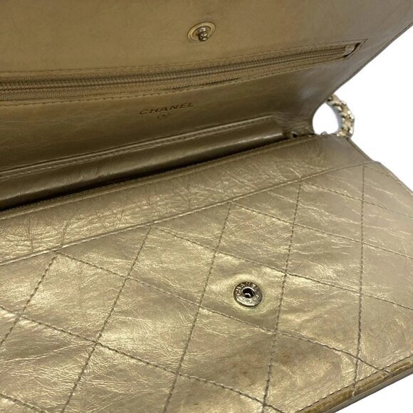 Auth CHANEL Matelasse Gold Leather Other Style Wallet Gold hardware - Picture 11 of 16